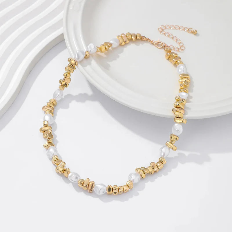 Choker Necklace with Pearl Pendants for Women gold