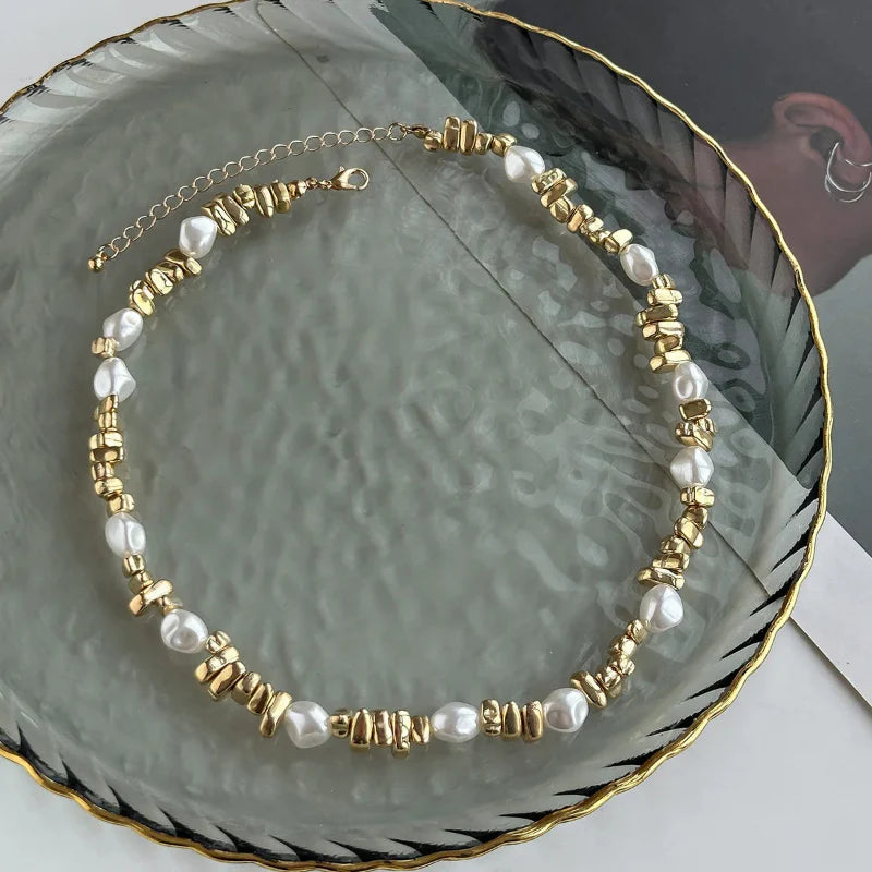 Choker Necklace with Pearl Pendants for Women gold
