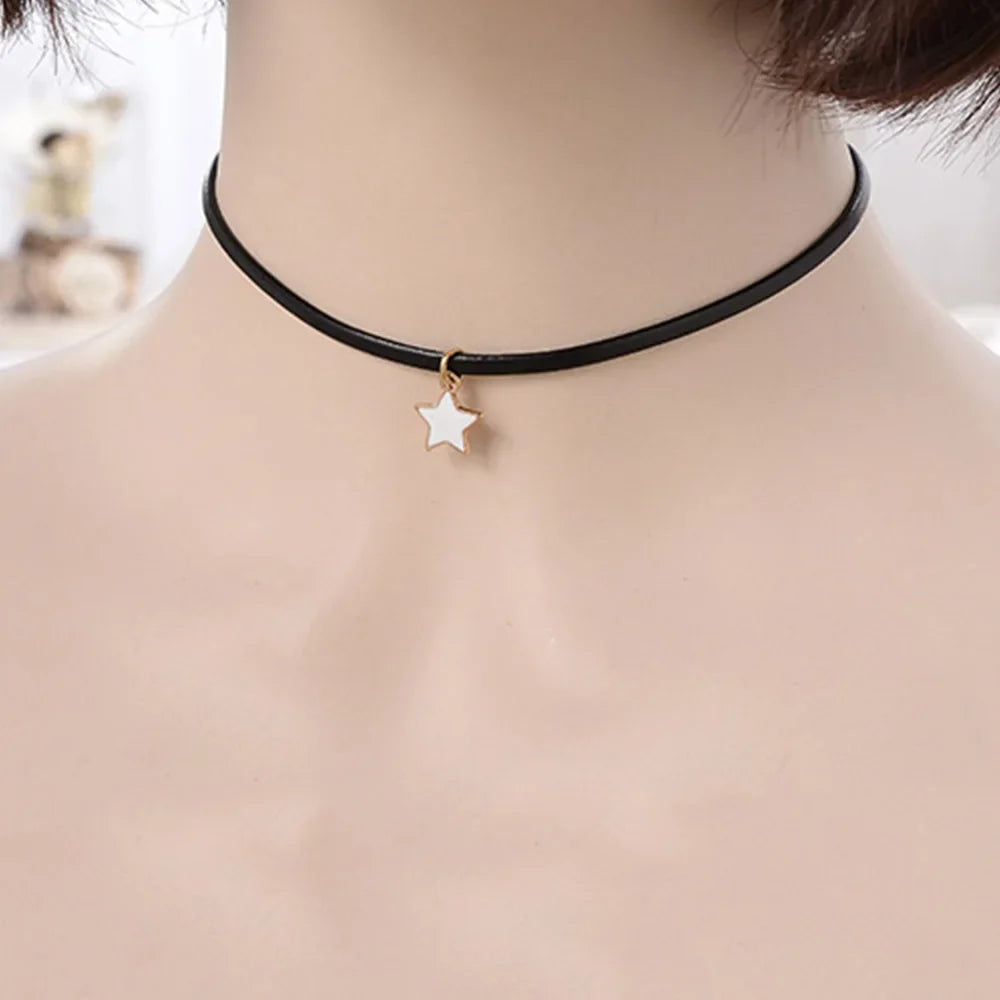 Choker Necklace for Women Star Pendant 2