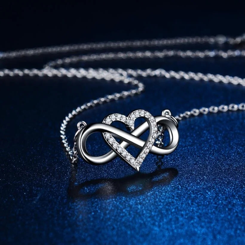 Collier Symbole Infini Pendentif Femme Coeur