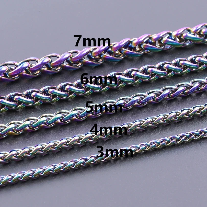 Collier Torsadé avec pendentif arc-en-ciel