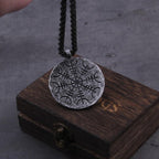 Collier Viking Vegvisir