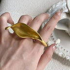 Bague Feuille de Lys or