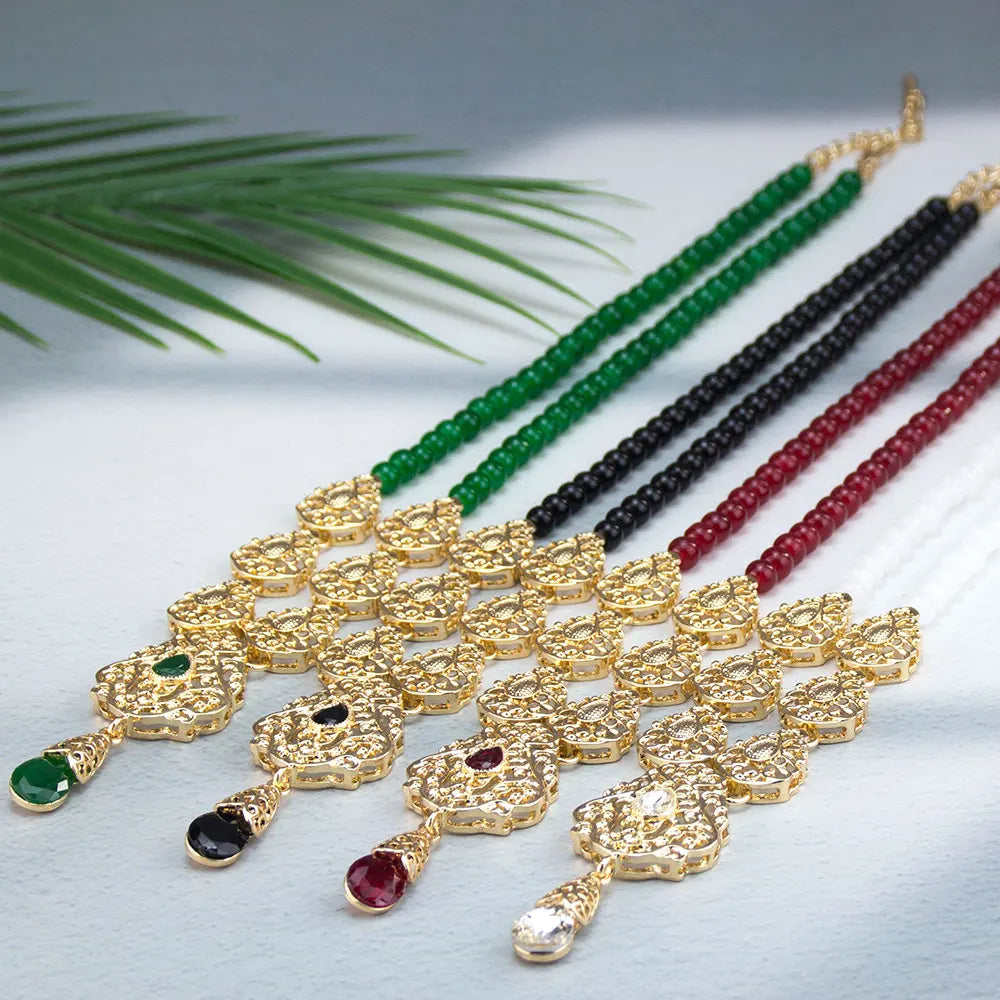 Collier long avec pendentif traditionnel mariage arabe noir