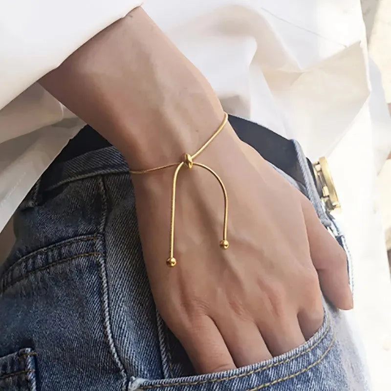 Long Necklace For Neckline