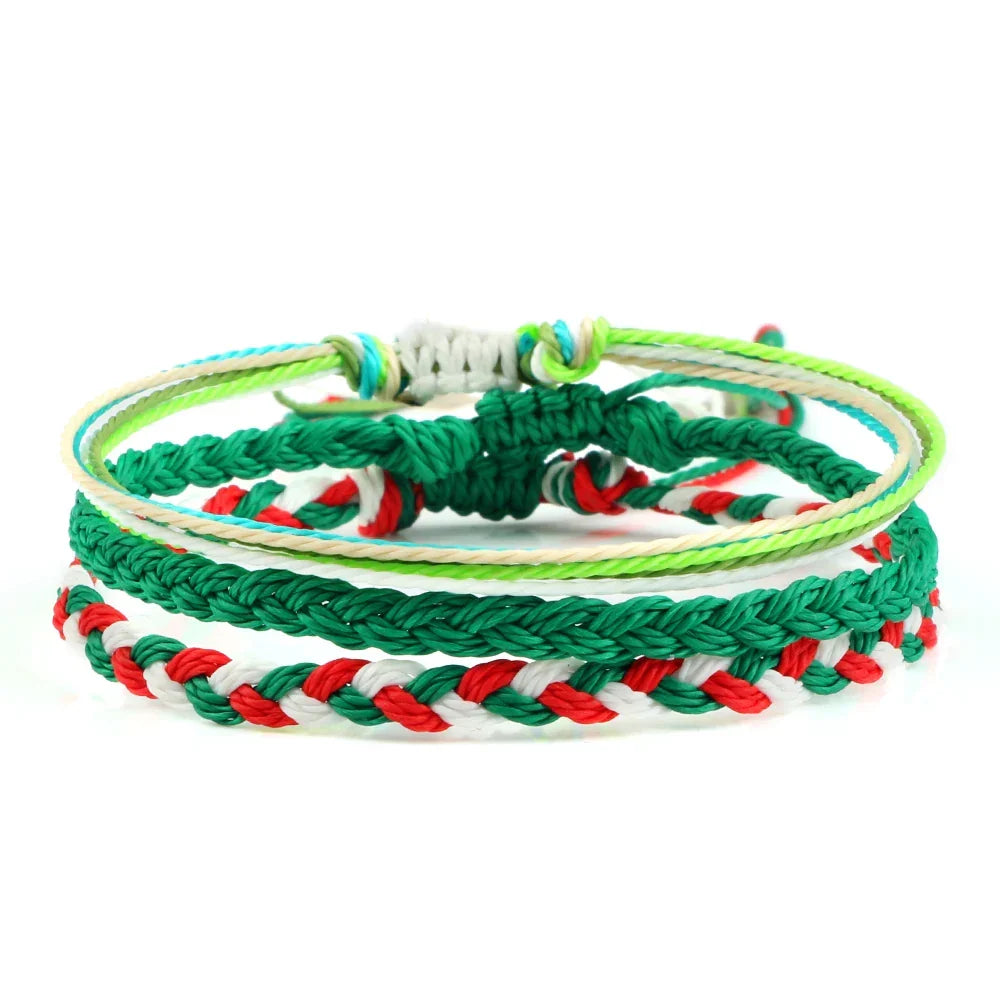 Lot de 3 Bracelets Brésiliens Tressés Imperméables vert et rouge
