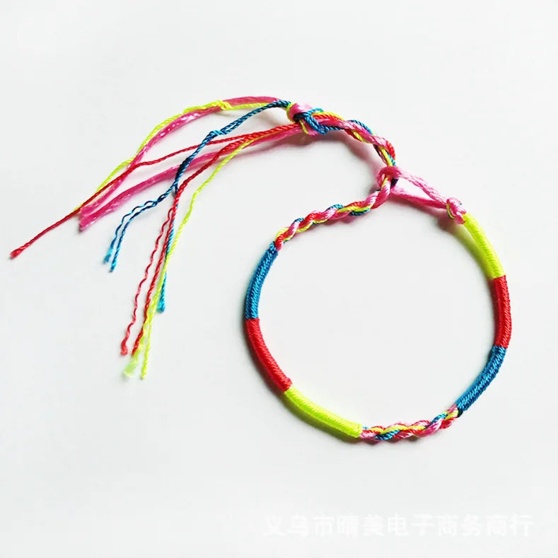 Lot de 9 Bracelets Brésiliens Porte-Bonheur Multicolore
